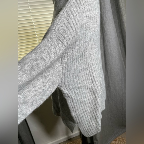 Rachel Zoe sweater - Picture 3 of 5